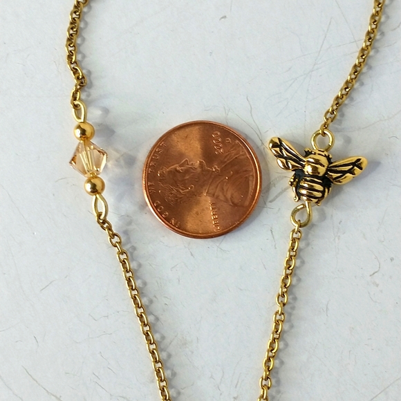 Women's Swarovski crystal necklace - Picture 9 of 9